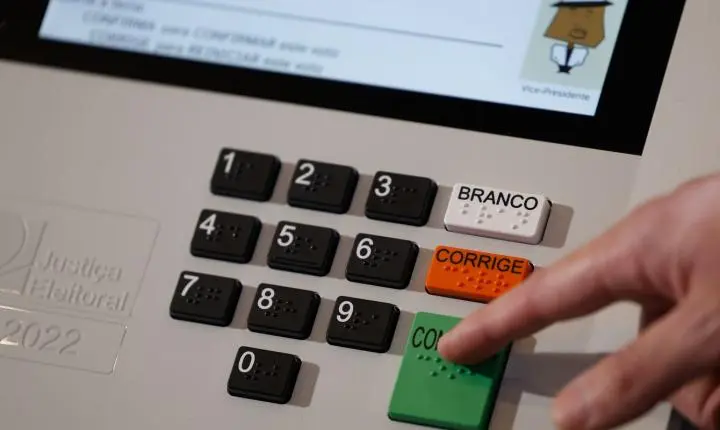 República decide manter neutralidade estratégica nas eleições presidenciais deste ano