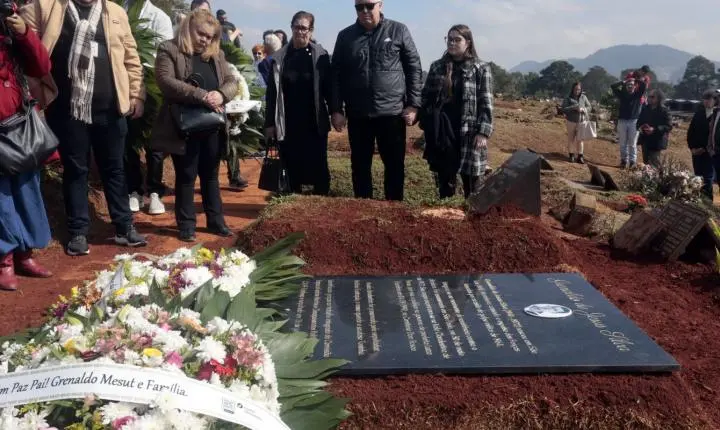 Restos mortais de Grenaldo de Jesus Silva, vítima da ditadura militar, são finalmente sepultados