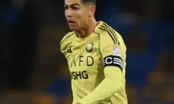 Rumo aos mil! Cristiano Ronaldo marca na virada do Al Nassr e chega a 978 gols