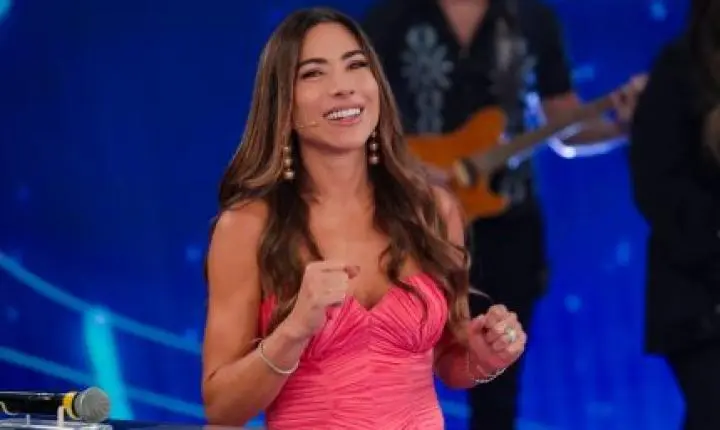 SBT celebra 45 anos com reencontros e homenagens no programa de Patricia Abravanel