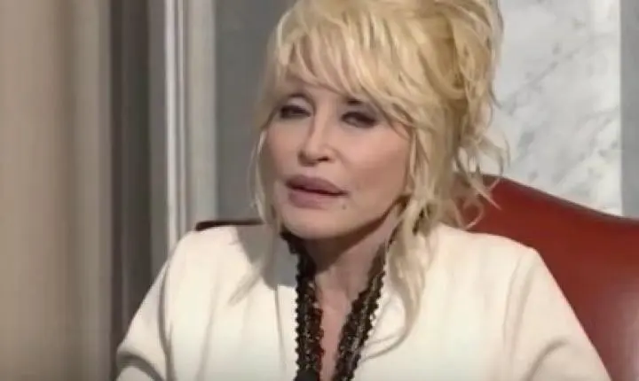Sem filhos, Dolly Parton deixou fortuna bilionária e tomou decisão para evitar brigas