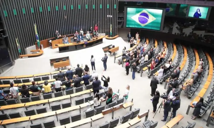 Câmara realiza sessão especial em alusão ao Dia Nacional de Combate ao Abuso e à Exploração Sexual de Crianças e Adolescentes