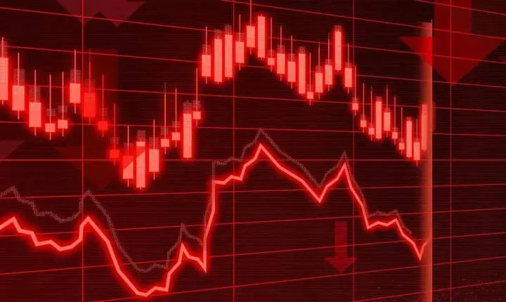 Sexta do terror nos mercados: alerta de crédito nos EUA impacta investidores