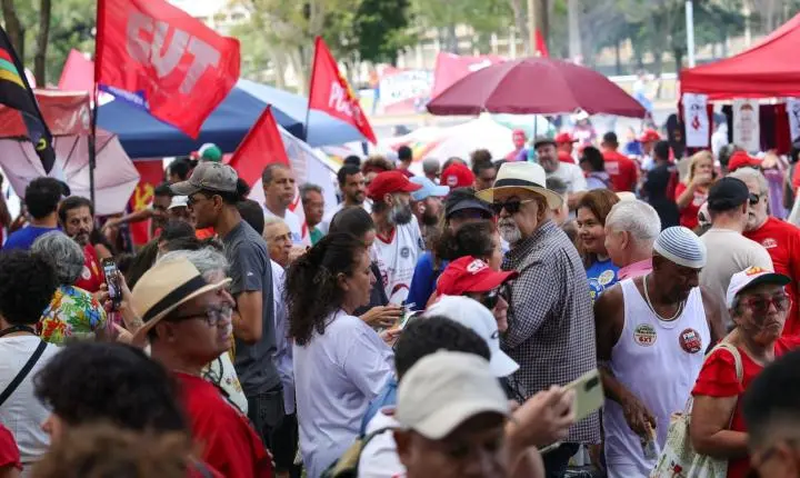 Sindicatos se mobilizam por fim da escala 6x1 e direito ao descanso