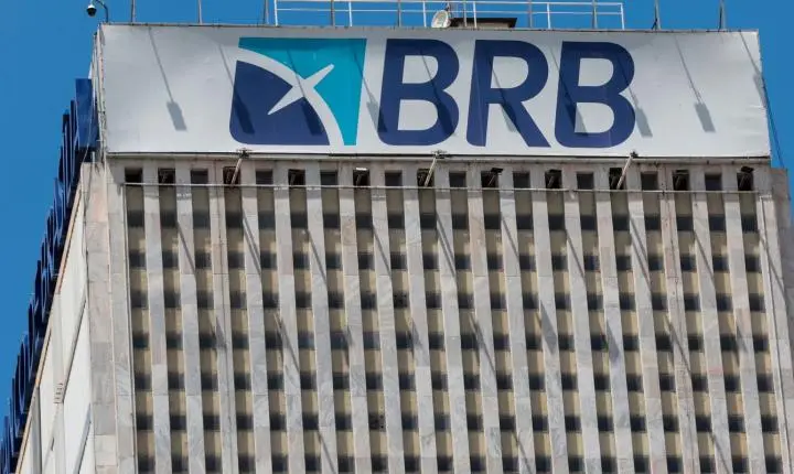 STF adia julgamento crucial sobre uso de bens públicos para o BRB
