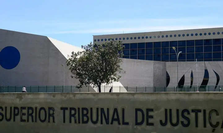 STJ condena o ministro Marco Buzzi à perda de cargo por crimes sexuais