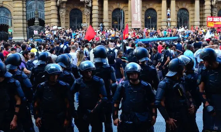 STJ determina protocolo para atuação policial em manifestações públicas no estado de São Paulo