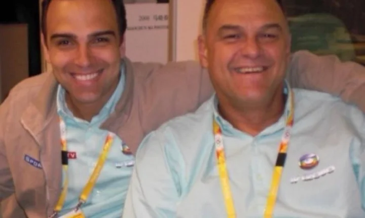 Tadeu Schmidt confirma participação no “BBB26” após o falecimento do irmão Oscar Schmidt