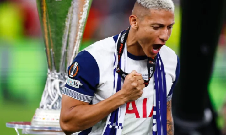 Técnico do Tottenham diz que Richarlison não jogará mais pelo clube inglês
