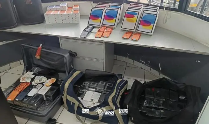 Policiais do TOR apreendem R$ 675 mil em produtos de descaminho e moeda estrangeira na rodovia Castelo Branco