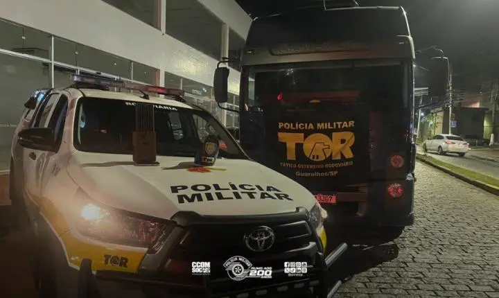 Tor recupera caminhão roubado com bloqueador de sinal em rodovia por Mogi das Cruzes