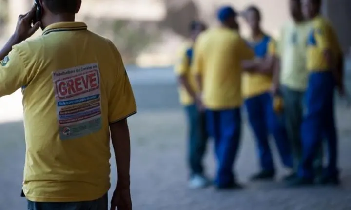 Greve dos Correios paralisa serviços em todo o país por tempo indeterminado