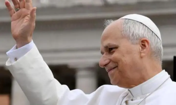 Vaticano divulga documento condenando a 