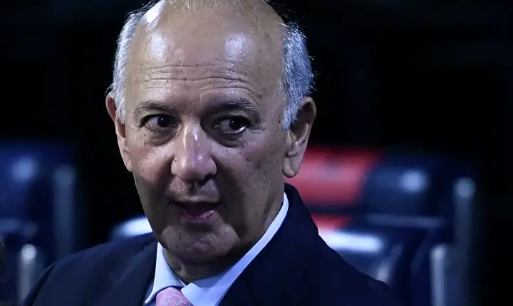 TSE nega recurso e mantém candidatura de Arruda barrada no governo do DF