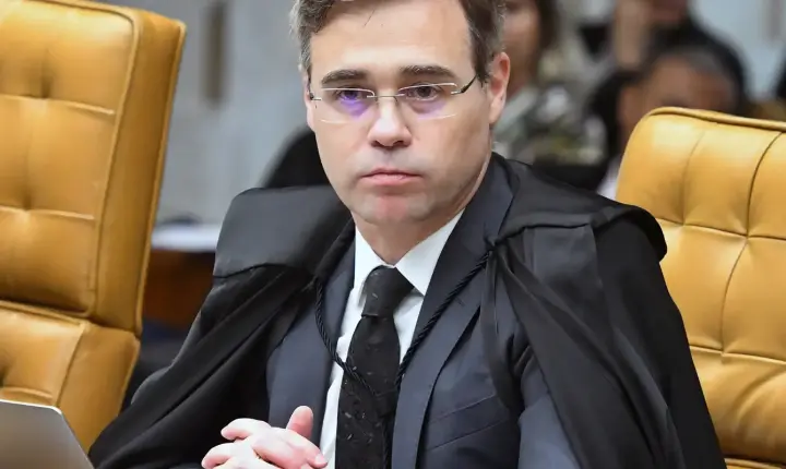 Ministro do Supremo Tribunal Federal quer levar diálogos de Vorcaro ao plenário
