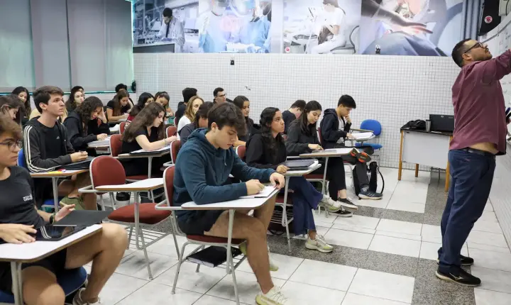 Prova Nacional Docente registra adesão expressiva de estados e municípios